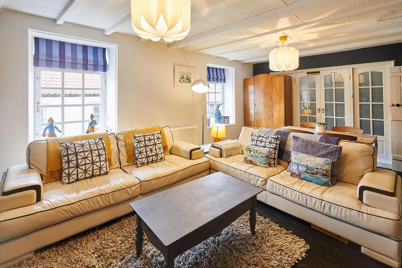 Host & Stay - Dotty'S Coastal Retreat 스테이츠 0*,  영국